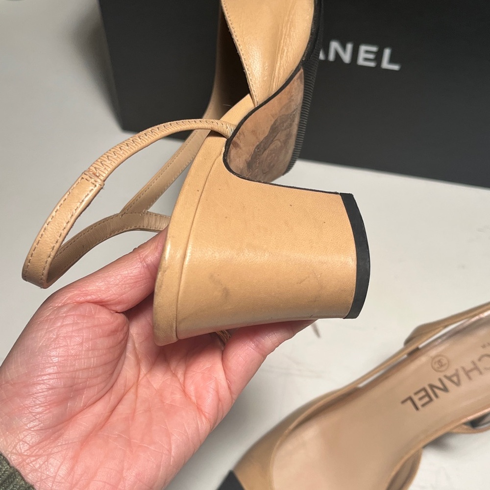 CHANEL Beige and Black Slingback Heels - Picture 10 of 13